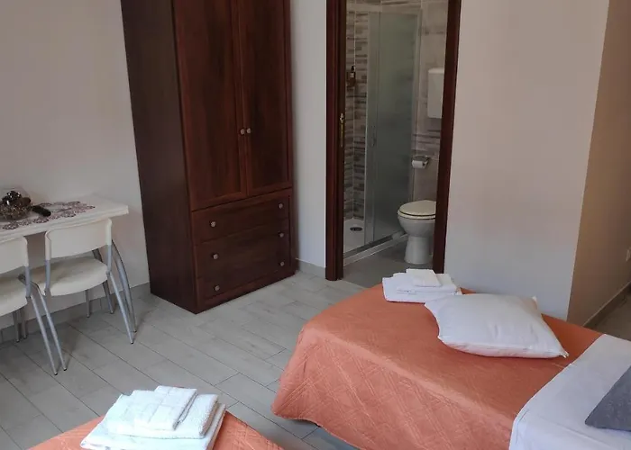 Bed & Breakfast Centrale Bed & Breakfast Bologna