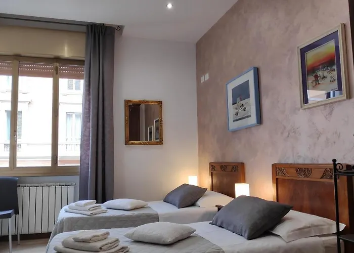 Bed & Breakfast Centrale לינה וארוחת בוקר 4*