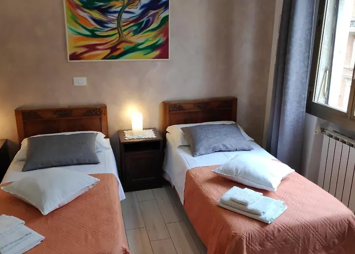 Bed & Breakfast Centrale לינה וארוחת בוקר בולוניה