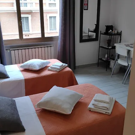 Frühstückspension Bed&Breakfast CENTRALE 4*