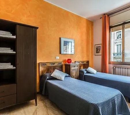 Bed & Breakfast Centrale לינה וארוחת בוקר בולוניה