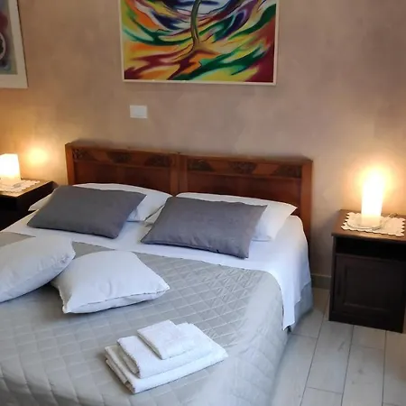 ベッド・アンド・ブレックファスト Bed & Breakfast Centrale