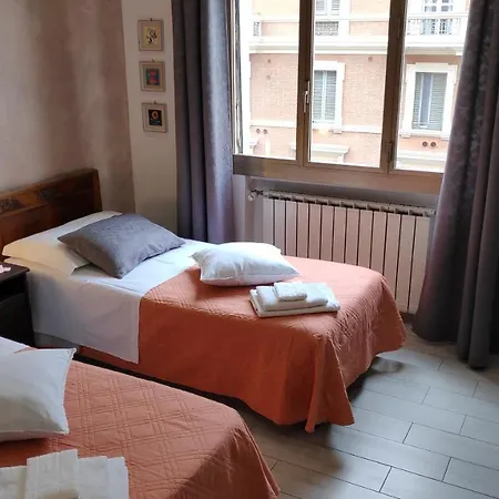 Frühstückspension Bed&Breakfast CENTRALE 4*