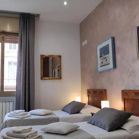 Bed&Breakfast CENTRALE Frühstückspension 4*