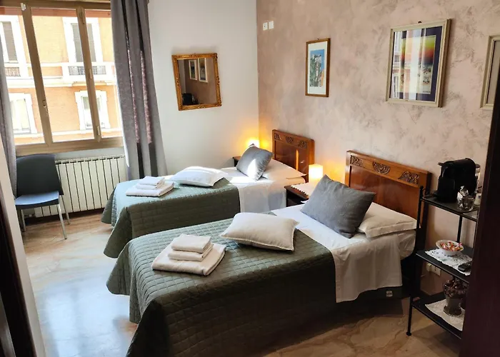 Bed & Breakfast Centrale فندق مبيت وإفطار 4*