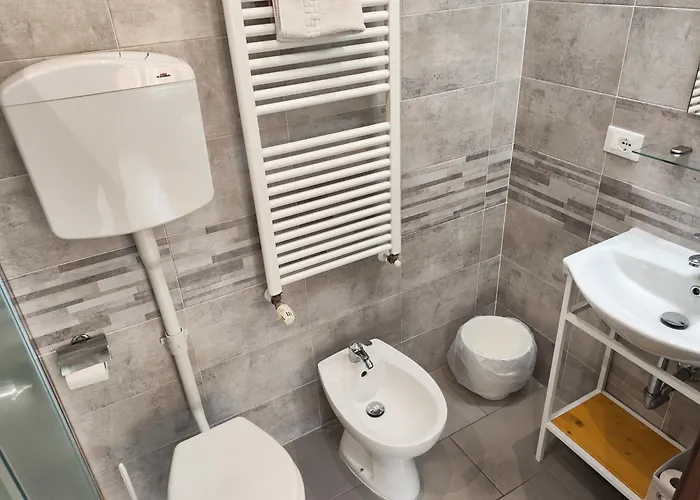 Bed & Breakfast Centrale بولونيا