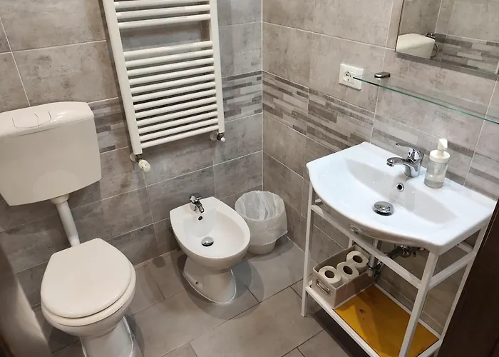 فندق مبيت وإفطار Bed & Breakfast Centrale