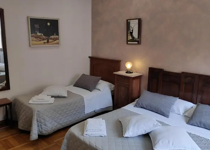 فندق مبيت وإفطار Bed & Breakfast Centrale 4*