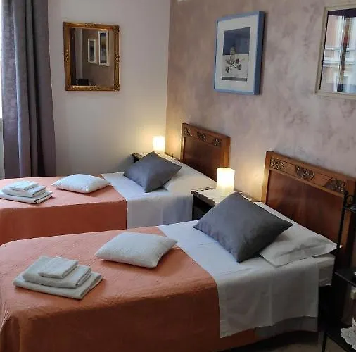 Bed & Breakfast Centrale 4*