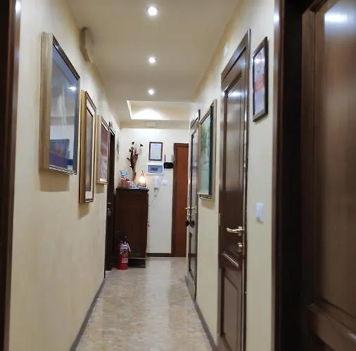 Bed & Breakfast Centrale Oda ve Kahvaltı Bolonya