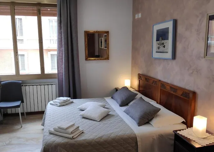 Bed & Breakfast Centrale فندق مبيت وإفطار بولونيا