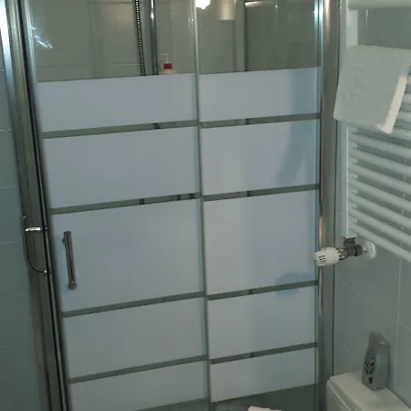 Bed & Breakfast Centrale Alojamento de Acomodação e Pequeno-almoço