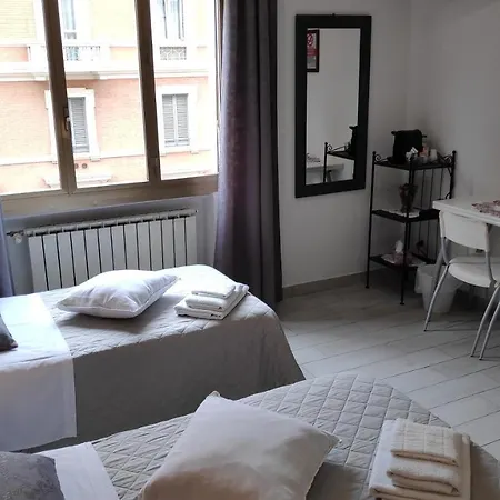 Bed & Breakfast Centrale 4* Bolonha